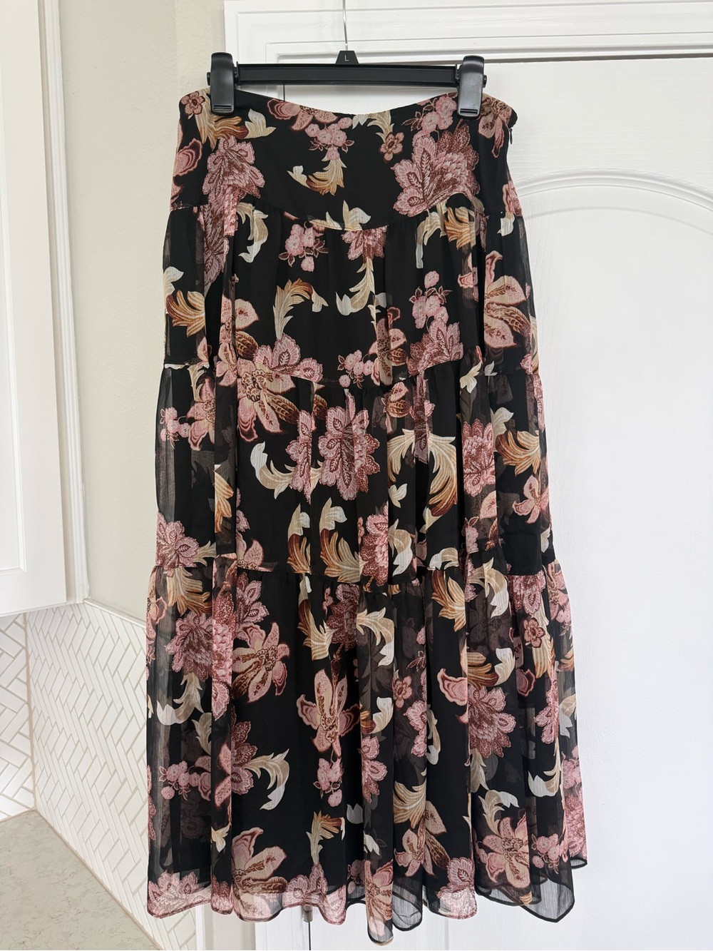 Lauren Ralph Lauren Black Floral Tiered Maxi Skirt Size 10
